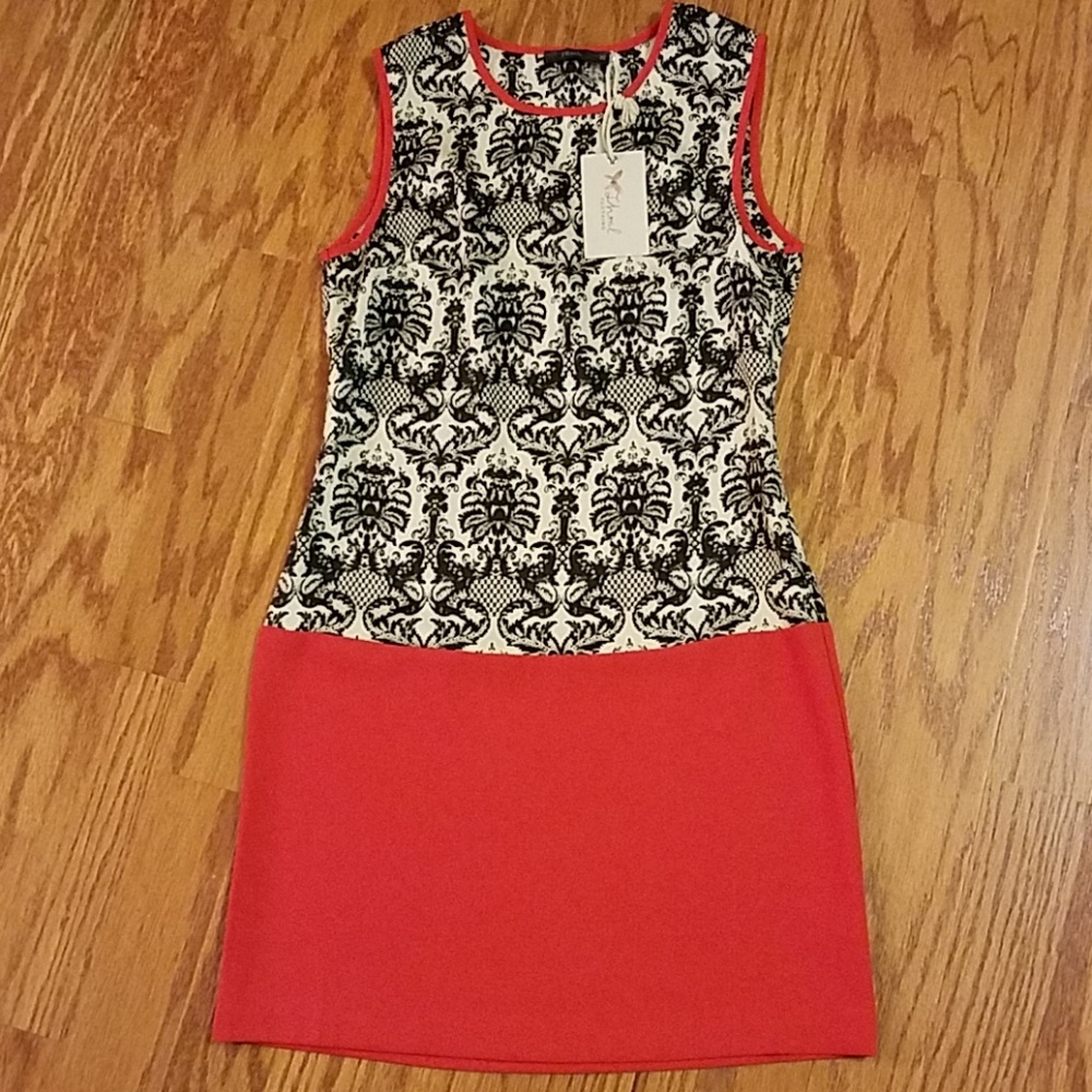 🔥🔥THML sleeveless shift dress NWT